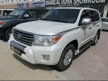 Toyota  Land Cruiser  GXR  2013  Automatic  355,000 Km  8 Cylinder  Four Wheel Drive (4WD)  SUV  White