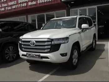 Toyota  Land Cruiser  GXR  2024  Automatic  0 Km  6 Cylinder  Four Wheel Drive (4WD)  SUV  White  With Warranty