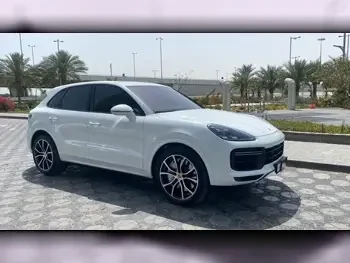  Porsche  Cayenne  2019  Automatic  72,000 Km  8 Cylinder  Four Wheel Drive (4WD)  SUV  White  With Warranty