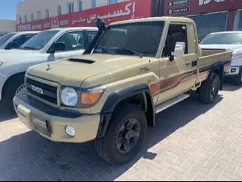 Toyota  Land Cruiser  LX  2023  Manual  37,000 Km  6 Cylinder  Four Wheel Drive (4WD)  Pick Up  Beige