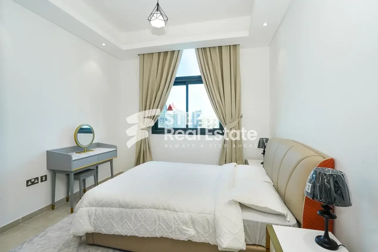 2 Bedrooms  Apartment  For Sale  in Lusail -  Marina District  Fully Furnished