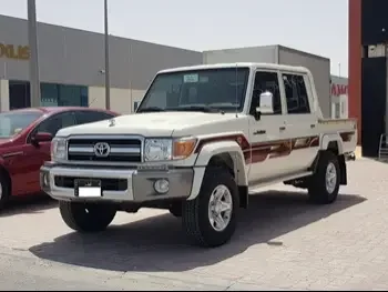 Toyota  Land Cruiser  LX  2022  Manual  19,000 Km  6 Cylinder  Four Wheel Drive (4WD)  Pick Up  White  With Warranty