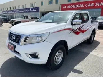 Nissan  Navara  SE  2016  Manual  106,000 Km  4 Cylinder  Rear Wheel Drive (RWD)  Pick Up  White