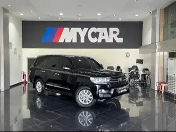 Toyota  Land Cruiser  GXR  2021  Automatic  71,000 Km  8 Cylinder  Four Wheel Drive (4WD)  SUV  Black