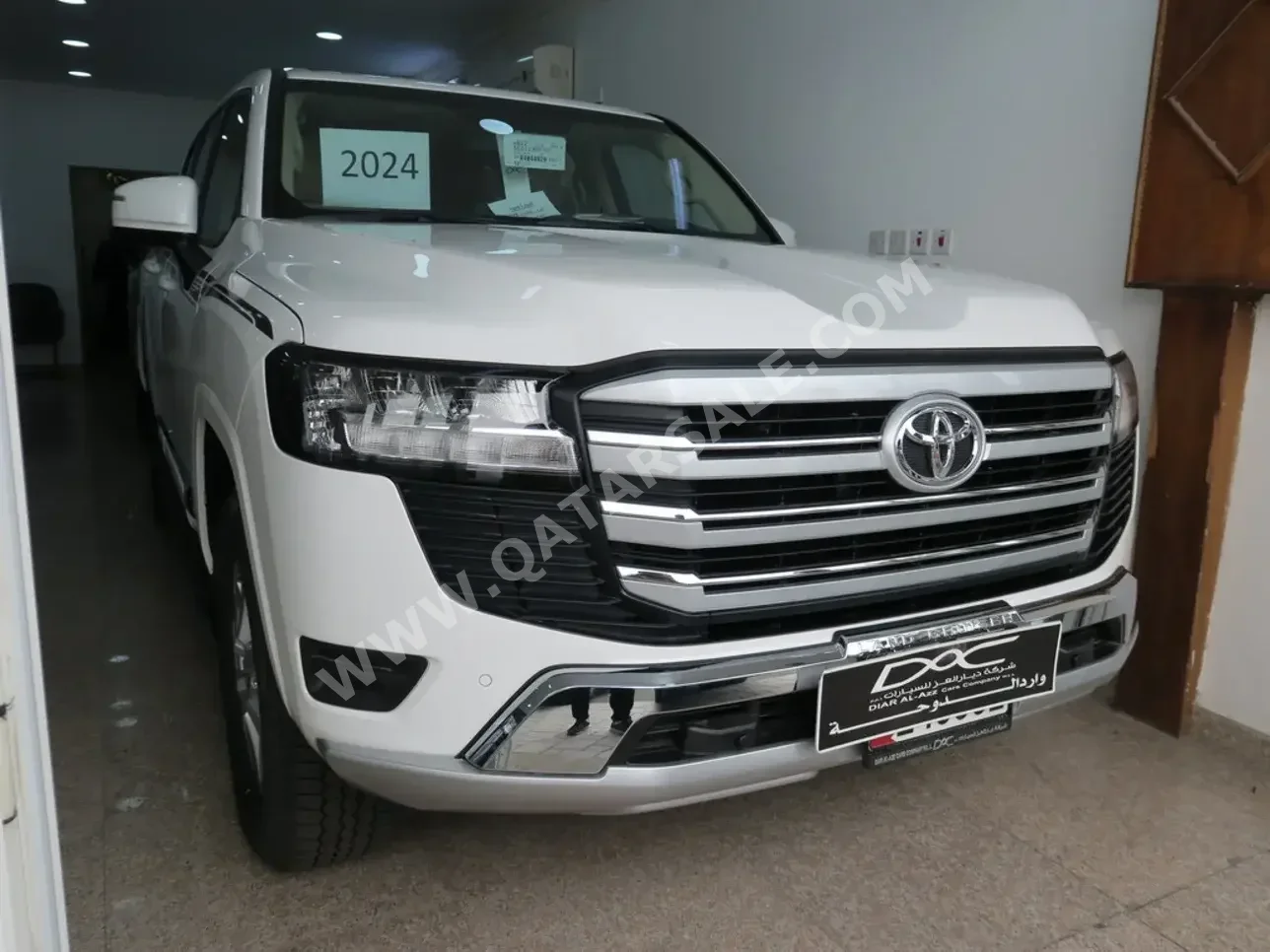 Toyota  Land Cruiser  GXR  2024  Automatic  0 Km  6 Cylinder  Four Wheel Drive (4WD)  SUV  White  With Warranty