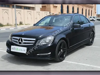 Mercedes-Benz  C-Class  200  2014  Automatic  74,000 Km  4 Cylinder  Rear Wheel Drive (RWD)  Sedan  Black