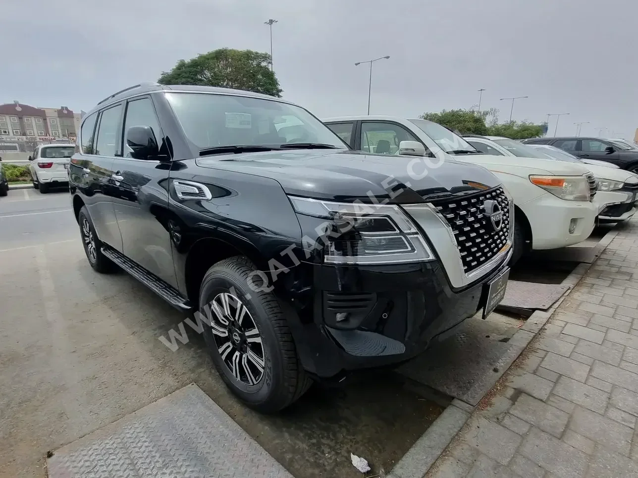 Nissan  Patrol  SE  2023  Automatic  0 Km  6 Cylinder  Four Wheel Drive (4WD)  SUV  Black  With Warranty