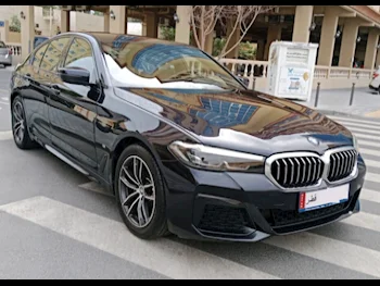 BMW  5-Series  520i  2021  Automatic  33,000 Km  4 Cylinder  Rear Wheel Drive (RWD)  Sedan  Dark Blue