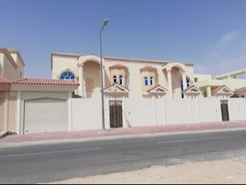 Family Residential  Not Furnished  Al Rayyan  Umm Al Seneem  9 Bedrooms