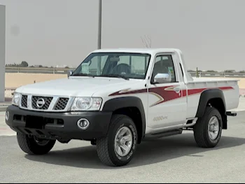 Nissan  Patrol  Pickup  2021  Manual  400 Km  6 Cylinder  Four Wheel Drive (4WD)  Pick Up  White