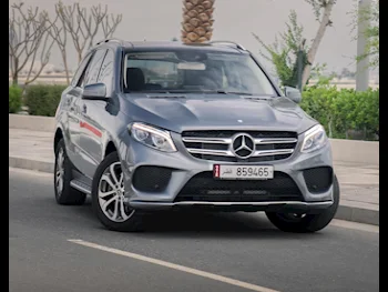 Mercedes-Benz  GLE  400  2017  Automatic  110,000 Km  6 Cylinder  Four Wheel Drive (4WD)  SUV  Gray