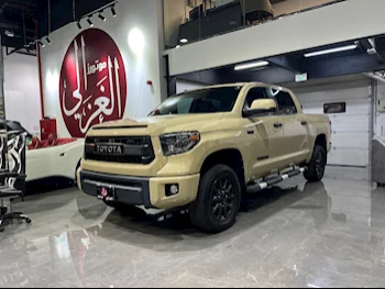  Toyota  Tundra  TRD  2016  Automatic  100,000 Km  8 Cylinder  Four Wheel Drive (4WD)  Pick Up  Beige  With Warranty