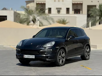 Porsche  Cayenne  2013  Automatic  118,000 Km  6 Cylinder  Four Wheel Drive (4WD)  SUV  Black