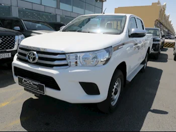 Toyota  Hilux  2024  Automatic  0 Km  4 Cylinder  Four Wheel Drive (4WD)  Pick Up  White  With Warranty