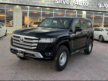 Toyota  Land Cruiser  GXR Twin Turbo  2022  Automatic  127٬000 Km  6 Cylinder  Four Wheel Drive (4WD)  SUV  Black