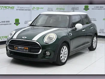 Mini  Cooper  2017  Automatic  67,000 Km  4 Cylinder  Front Wheel Drive (FWD)  Hatchback  Green