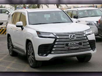 Lexus  LX  600 Luxury  2023  Automatic  11,000 Km  6 Cylinder  Four Wheel Drive (4WD)  SUV  White  With Warranty