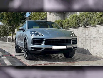 Porsche  Cayenne  6 Cylinder  SUV 4x4  Silver  2022