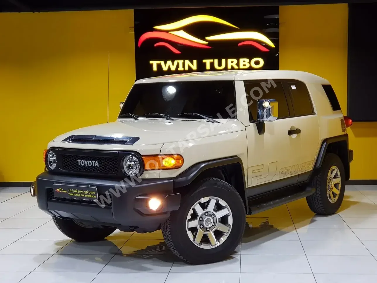 Toyota  FJ Cruiser  2023  Automatic  15,000 Km  6 Cylinder  Four Wheel Drive (4WD)  SUV  Beige  With Warranty