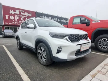 Kia  Sonet  2022  Automatic  4,000 Km  4 Cylinder  Four Wheel Drive (4WD)  SUV  White  With Warranty