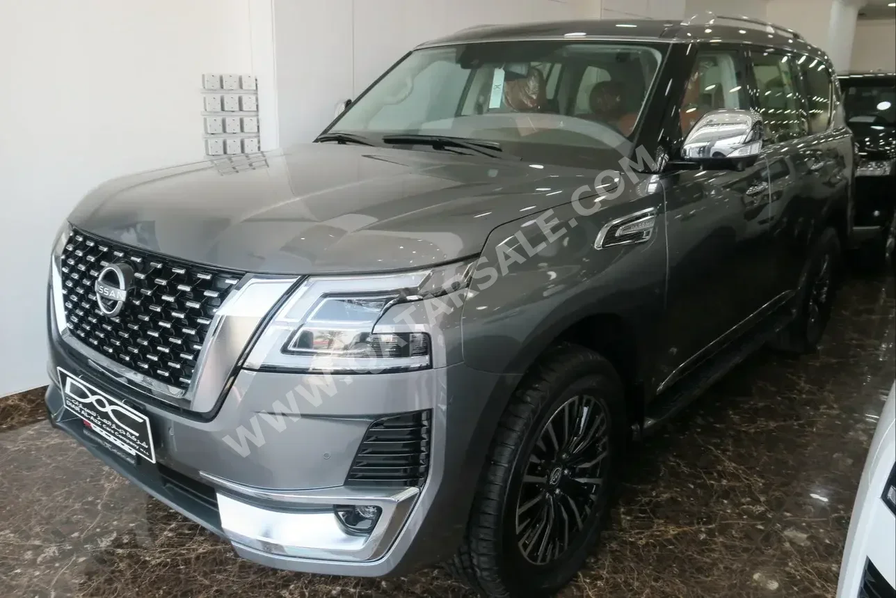 Nissan  Patrol  Platinum  2023  Automatic  0 Km  8 Cylinder  Four Wheel Drive (4WD)  SUV  Gray  With Warranty