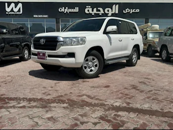 Toyota  Land Cruiser  G  2021  Automatic  117,000 Km  6 Cylinder  Four Wheel Drive (4WD)  SUV  White