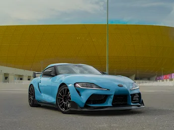 Toyota  Supra  2020  Automatic  33,000 Km  6 Cylinder  Rear Wheel Drive (RWD)  Coupe / Sport  Blue