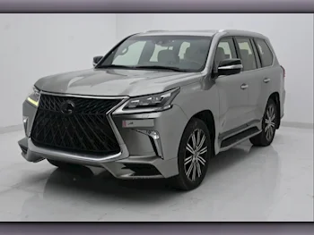 Lexus  LX  570  2018  Automatic  184,000 Km  8 Cylinder  Four Wheel Drive (4WD)  SUV  Sonic Titanium