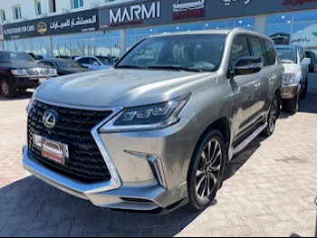 Lexus  LX  570  2016  Automatic  179,000 Km  8 Cylinder  Four Wheel Drive (4WD)  SUV  Sonic Titanium