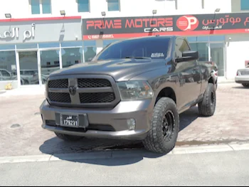 Dodge  Ram  1500  2020  Automatic  185,000 Km  8 Cylinder  Four Wheel Drive (4WD)  Pick Up  Gray