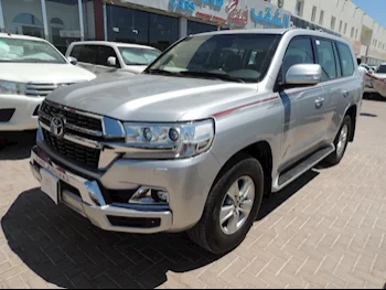 Toyota  Land Cruiser  GXR  2021  Automatic  148,000 Km  6 Cylinder  Four Wheel Drive (4WD)  SUV  Silver