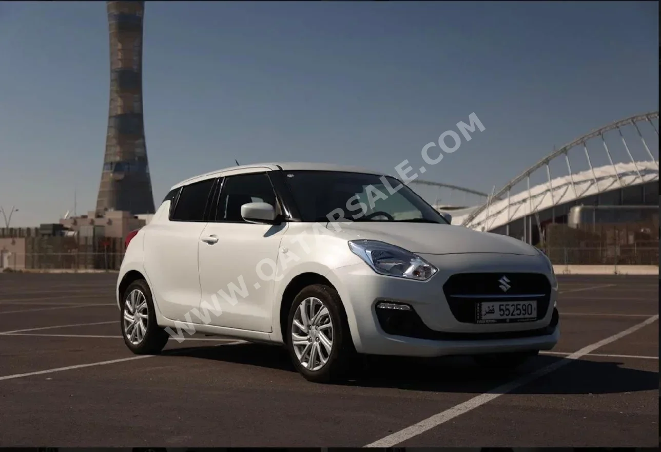 Suzuki  Swift  4 Cylinder  Hatchback  White  2024