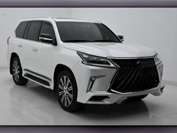 Lexus  LX  570  2018  Automatic  97,000 Km  8 Cylinder  Four Wheel Drive (4WD)  SUV  White