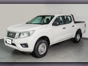 Nissan  Navara  2020  Manual  209,379 Km  4 Cylinder  Rear Wheel Drive (RWD)  Pick Up  White