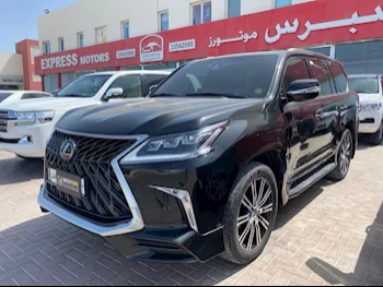 Lexus  LX  570  2018  Automatic  119,000 Km  8 Cylinder  Four Wheel Drive (4WD)  SUV  Black