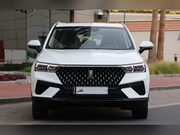 بيستون  تي 77  4 سلندر  إس يو في 4 في 4  أبيض  2023