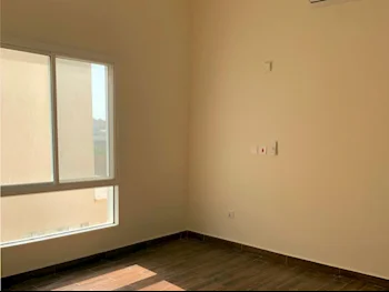 3 Bedrooms  Apartment  For Rent  in Umm Salal -  Umm Salal Ali  Not Furnished