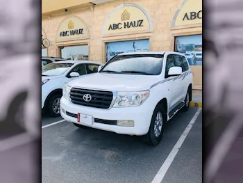 Toyota  Land Cruiser  GX  2011  Automatic  366,000 Km  6 Cylinder  Four Wheel Drive (4WD)  SUV  White