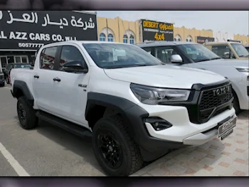 Toyota  Hilux  GR Sport  2024  Automatic  0 Km  6 Cylinder  Four Wheel Drive (4WD)  Pick Up  White  With Warranty