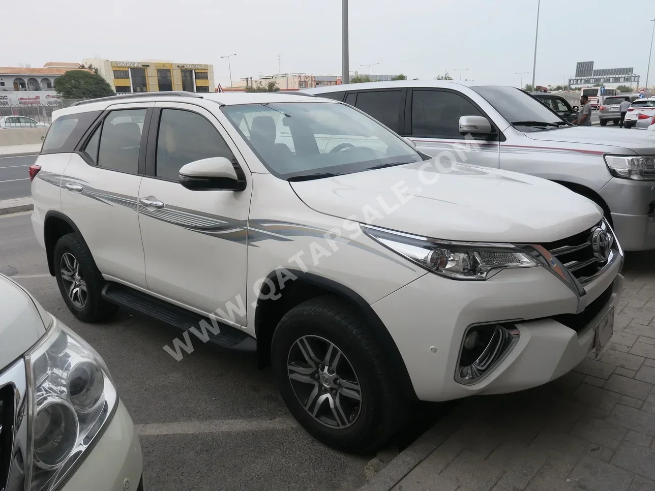 Toyota  Fortuner  2020  Automatic  51,000 Km  4 Cylinder  Four Wheel Drive (4WD)  SUV  White