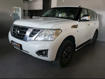 Nissan  Patrol  SE  2013  Automatic  286,325 Km  8 Cylinder  Four Wheel Drive (4WD)  SUV  White