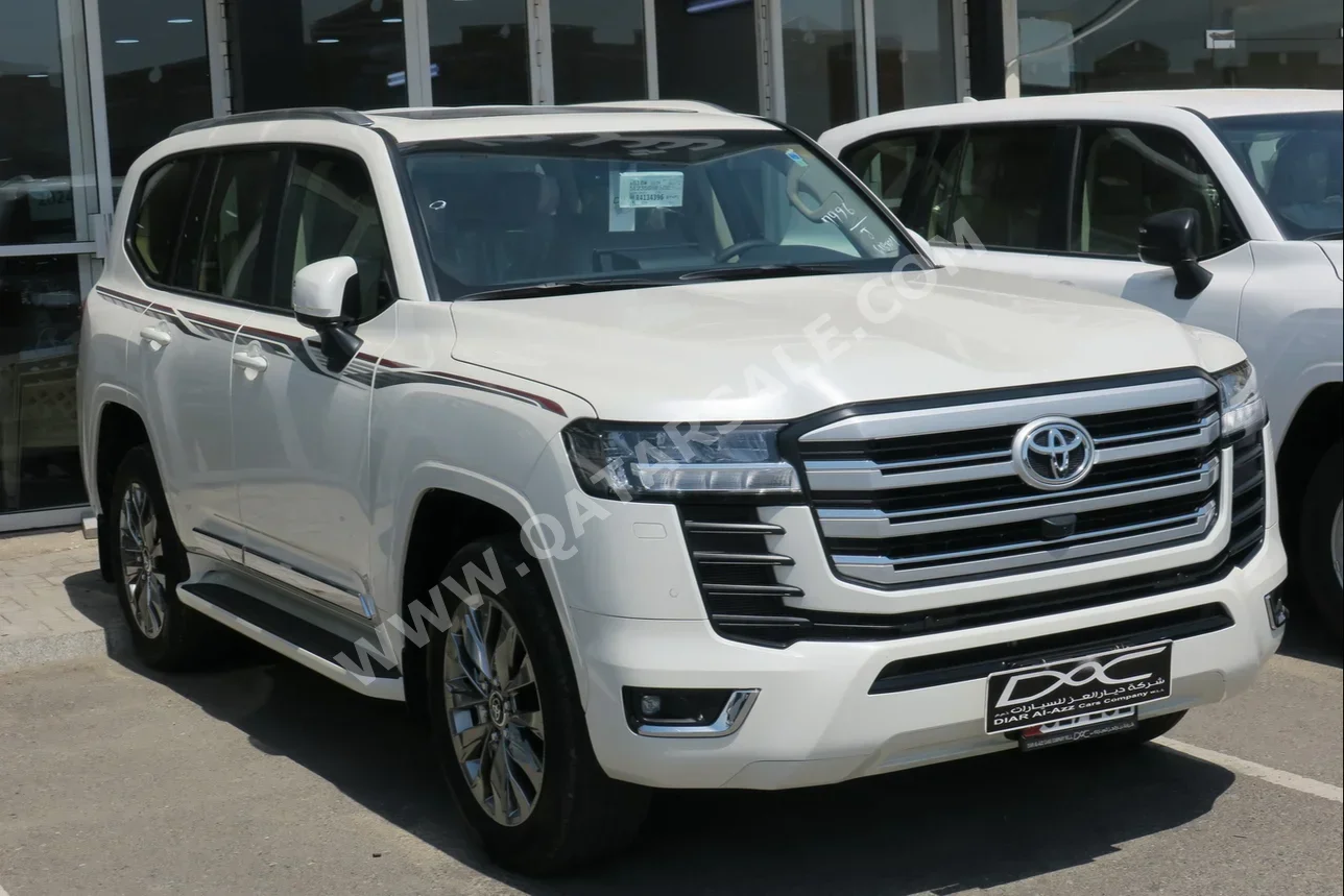 Toyota  Land Cruiser  GXR Twin Turbo  2024  Automatic  0 Km  6 Cylinder  Four Wheel Drive (4WD)  SUV  White  With Warranty