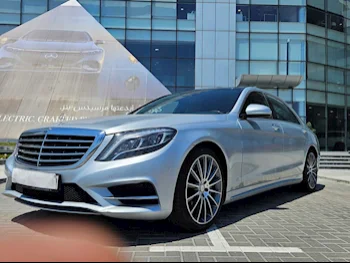 مرسيدس - بنز  اس - كلاس  400 AMG  2016  اوتوماتيك  94,000 كم  6 سلندر  دفع خلفي  سيدان  فضي