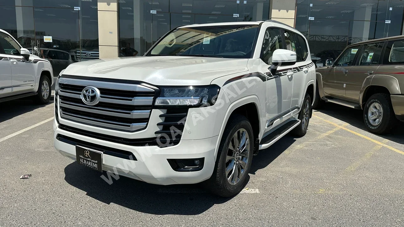 Toyota  Land Cruiser  GXR Twin Turbo  2023  Automatic  0 Km  6 Cylinder  Four Wheel Drive (4WD)  SUV  White