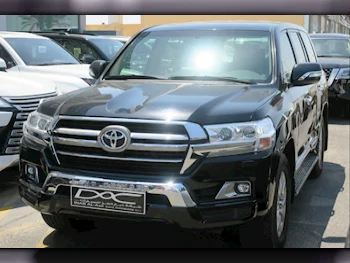 Toyota  Land Cruiser  GXR  2019  Automatic  86,000 Km  8 Cylinder  Four Wheel Drive (4WD)  SUV  Black