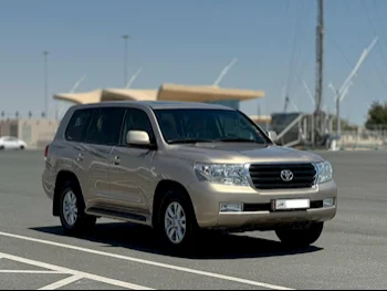 Toyota  Land Cruiser  GX  2011  Automatic  251,000 Km  6 Cylinder  Four Wheel Drive (4WD)  SUV  Gold