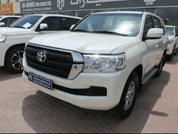 Toyota  Land Cruiser  GX  2021  Automatic  100,000 Km  6 Cylinder  Four Wheel Drive (4WD)  SUV  White