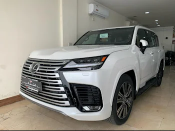 Lexus  LX  600 Luxury  2024  Automatic  0 Km  6 Cylinder  Four Wheel Drive (4WD)  SUV  White  With Warranty