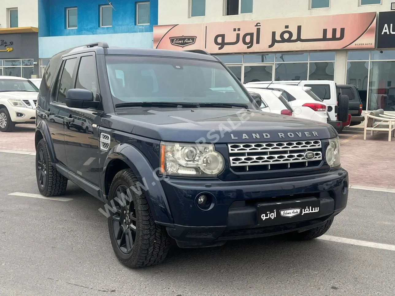 Land Rover  LR4  2013  Automatic  182,000 Km  6 Cylinder  Four Wheel Drive (4WD)  SUV  Blue