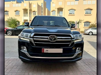 Toyota  Land Cruiser  VXS  2019  Automatic  134,000 Km  8 Cylinder  Four Wheel Drive (4WD)  SUV  Black